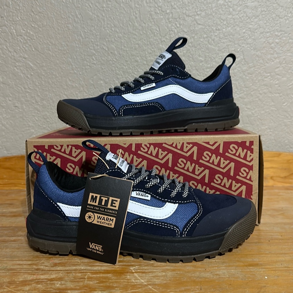 Vans Ultrarange Exo Warm weather Mte  Navy Black ultra Cush